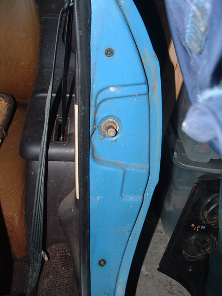1600 NS B Pillar Lower