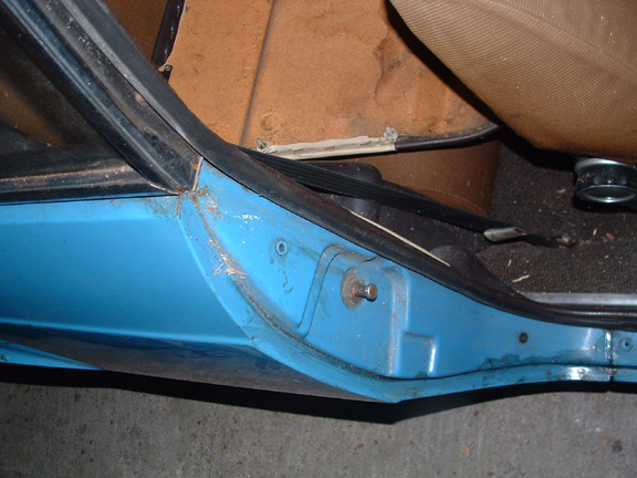 1600 OS B Pillar