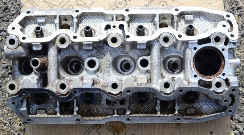 Cylinder_head_04