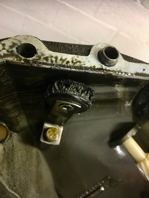 VX gearbox magnetic pickup